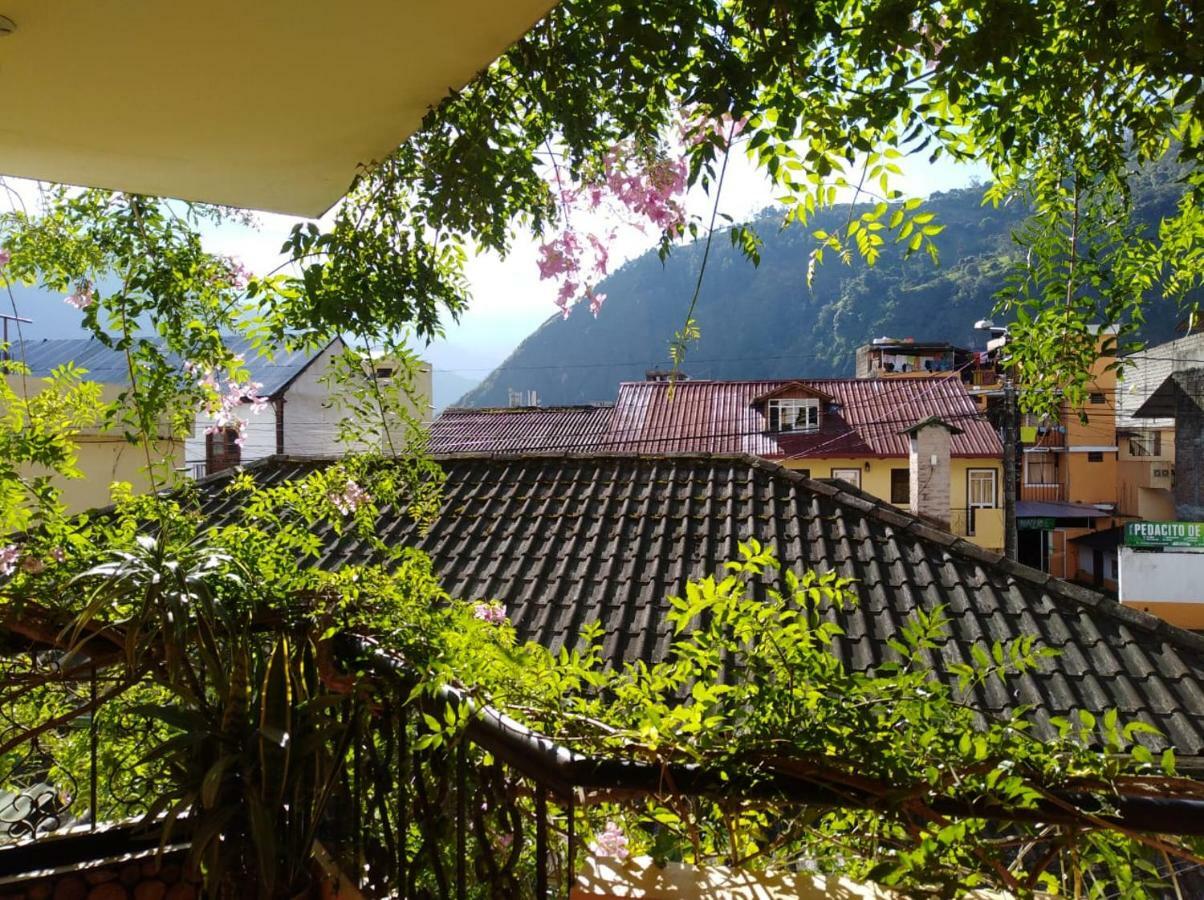 Hotel La Chimenea Casa De Piedad Baños Esterno foto